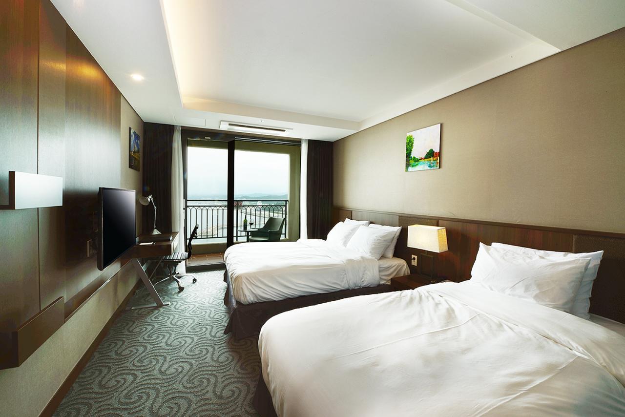 מלון Ramada By Wyndham Gangwon סוקצ'ו מראה חיצוני תמונה